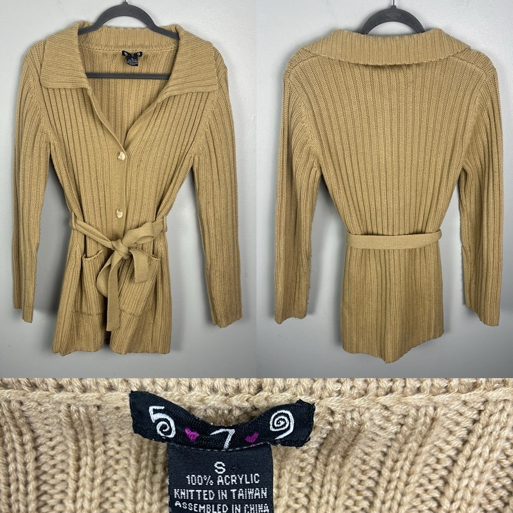 Tan Ribbed Sweater - Picture 3 of 3